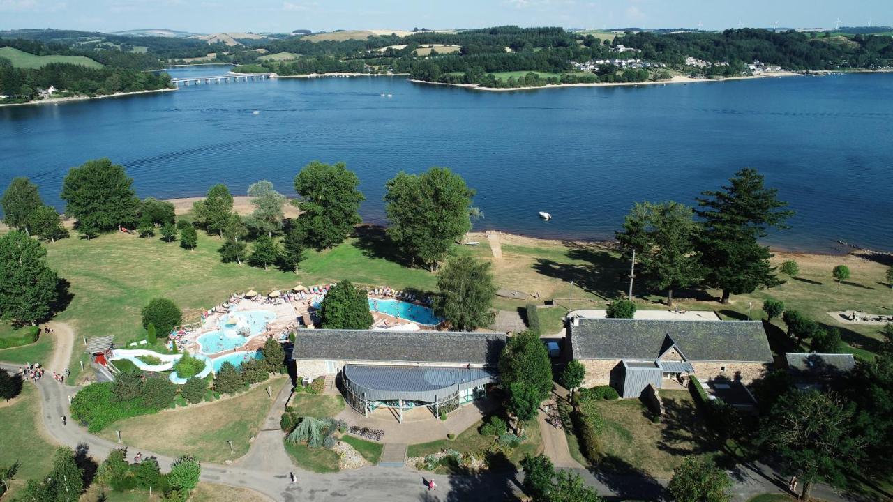 Hotel Camping le Caussanel Canet-de-Salars Esterno foto